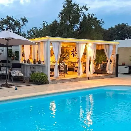 Maison Avec Piscine Privee * Marguerittes